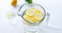 ওজন কমাতে চান? জানুন লেবুপানির উপকারিতা