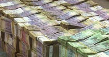 ৬৭ কম্পানির পকেটে ৭ হাজার কোটি টাকা