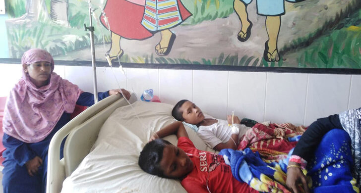 মাদ্রাসায় খাবার খেয়ে শিশুর মৃত্যু, ১৭ ছাত্র হাসপাতালে