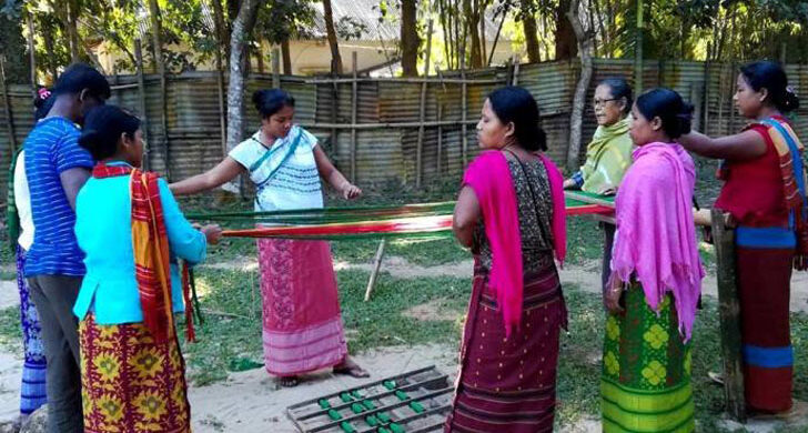 দুর্গাপুরে হারিয়ে যাওয়া তাঁতশিল্প জেগে ওঠার স্বপ্ন